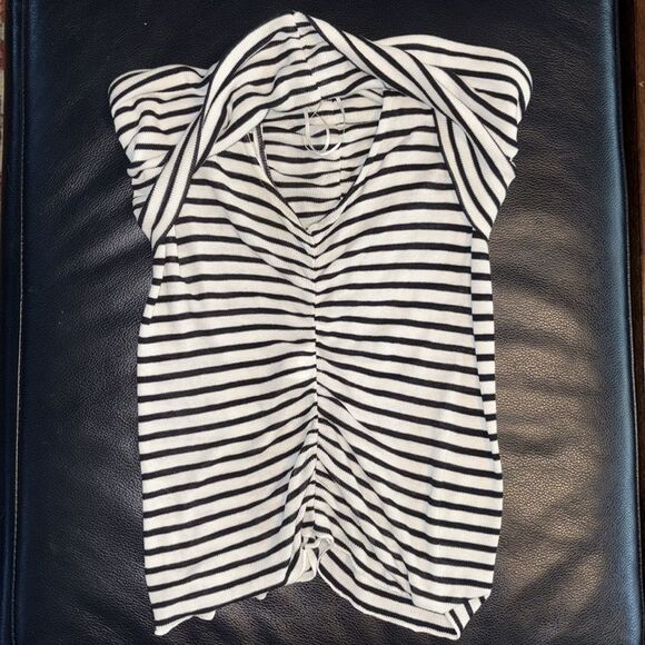 Zara Ribbed Stretch Knit Off-Shoulder Striped Top Shirt Cream/Black - Picture 8 of 11